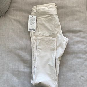 New with tags Lululemon ABC pants in off white size 32x34